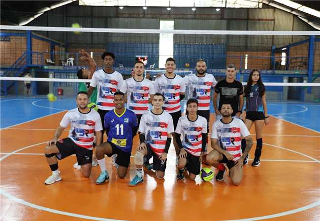 Fotos do Campeonato de Vôlei 